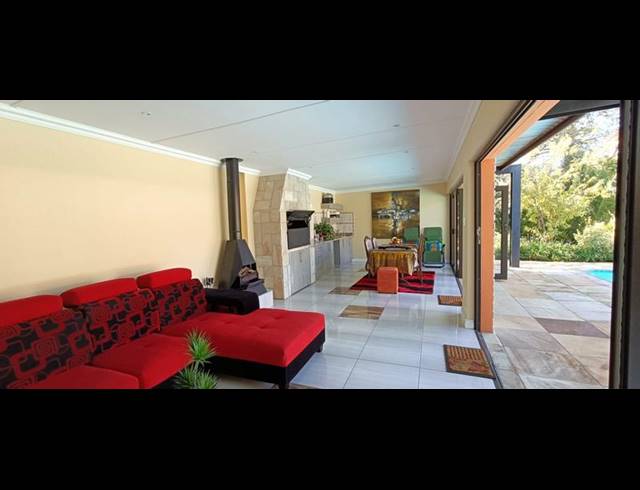 5 BEDROOM HOUSE FOR SALE IN QUEENSTOWN CENTRAL